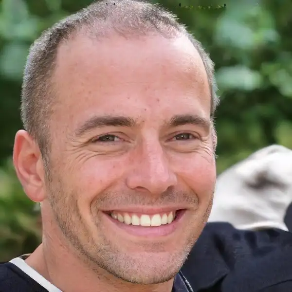 Esteban Torres